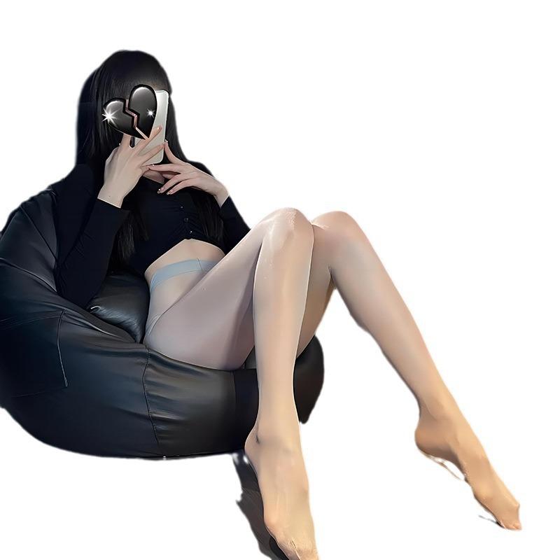 Sexy, Shiny Stockings, Black Silk Stockings with a Glossy Sheen, Open-crotch Erotic Uniform, Easy-to-tear Sensual Temptation.