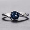 Acessórios, Anel Feminino Simples com Diamante Redondo Azul Torcido na Moda, Topázio Zircônia.