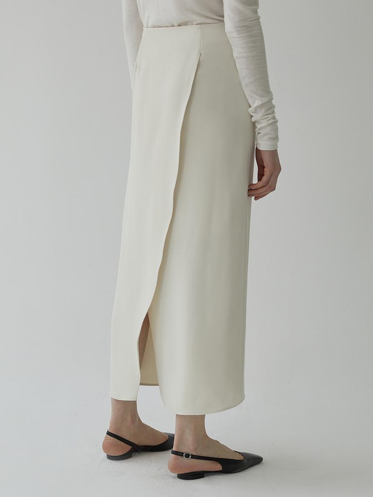 Mommet Noah Slit Maxi Skirt Cream