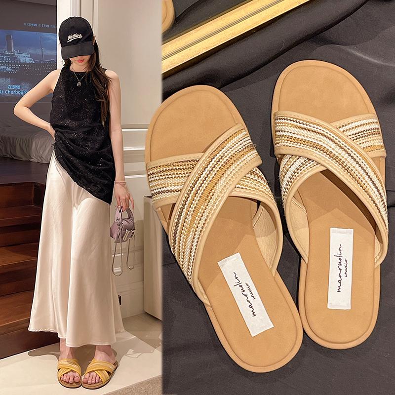 Fashion The 2025 New Bohemian Flat-bottomed Woven Cross-strap Slippers for Women's Summer Wear Have A Niche Design