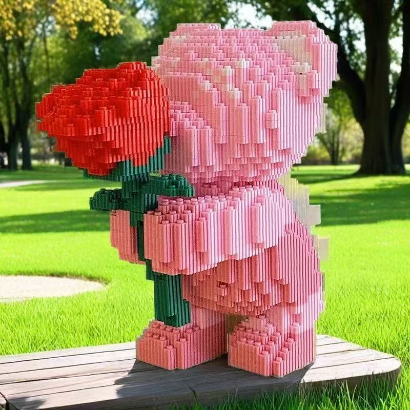 3856-Piece Building Block Set Rose Bear, Romantic Bear Holding Roses, Suitable for Gifting, Great Choice for Couples and Parents