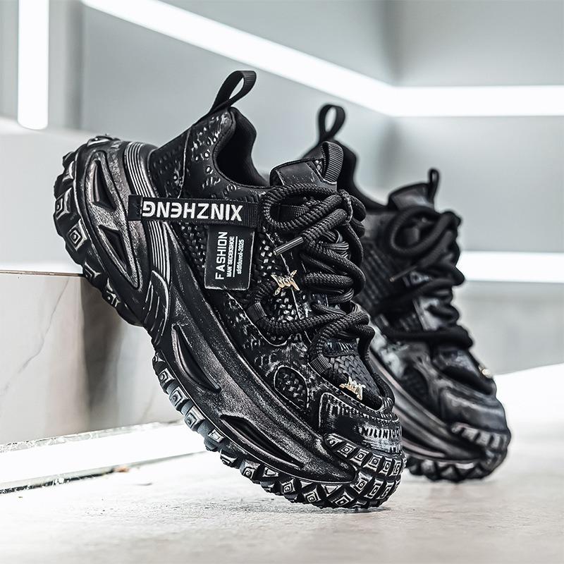 Men's shoes autumn new trend casual shoes comfortable and light versatile men's sports shoes fashion