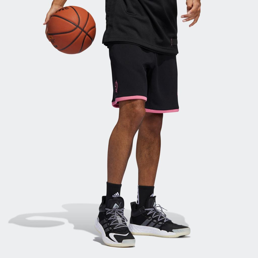 Adidas Dame Dolla Extply Sports Shorts With Pink Stripe Trim And Logo Print Men Shorts Black HB7885