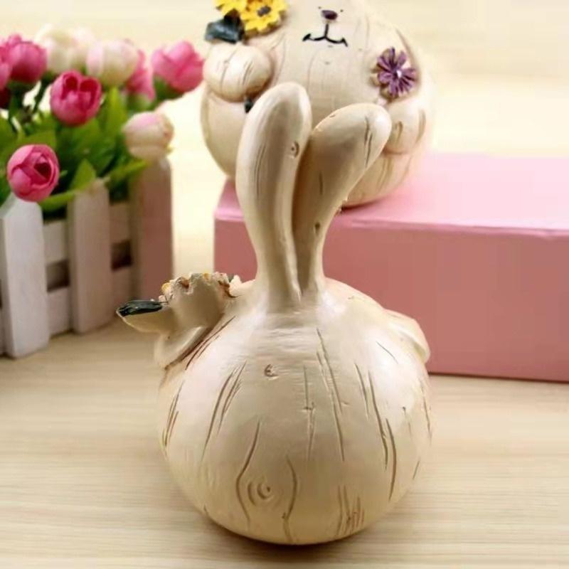 2Pcs Figurines Garlic Rabbit Wooden Crafts Ornaments Living Room Home Accessories Decor Creative Wedding Gifts Ornaments