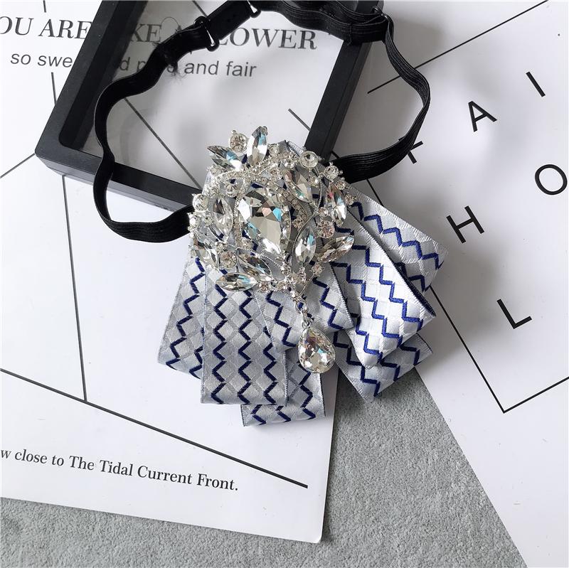 Korean Version of Bow Tie Female College Style Japanese Free-play Female Collar Flower Diamond Jewelry Shirt Accessories Male Bo