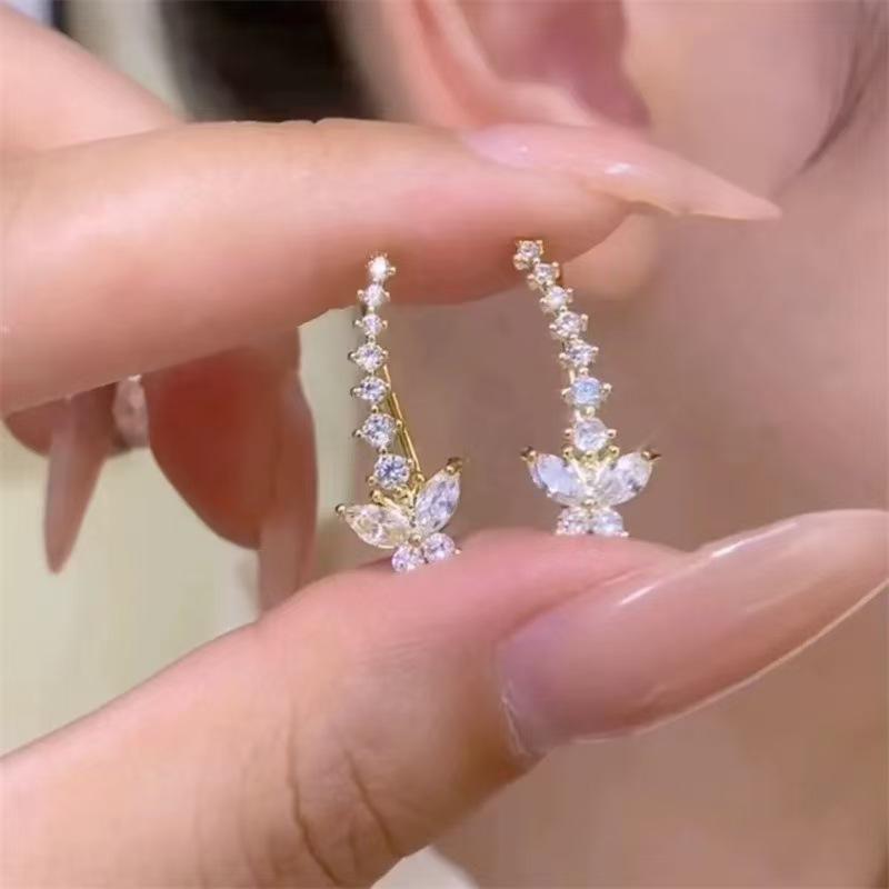 Niche Design Purple Crystal Butterfly Stud Earrings: Exquisite, Fashionable, Versatile High-End Jewelry for Women