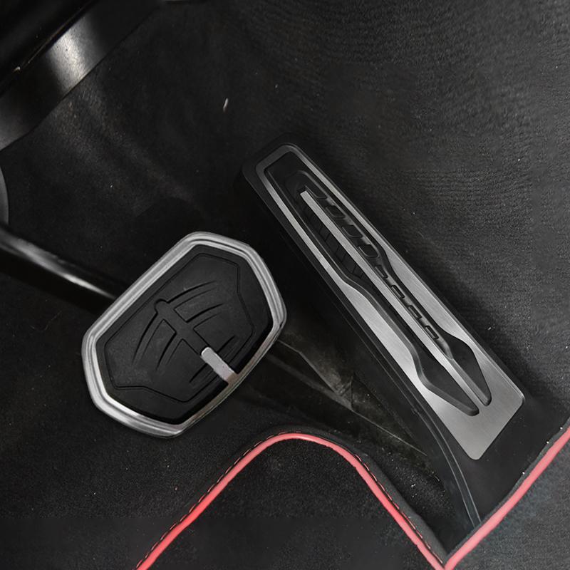 Edelstahl Auto Kraftstoff Beschleuniger Bremspedale Abdeckung Pad Zubehör Für BMW X1 F48 X2 F39 2016 2017 2018