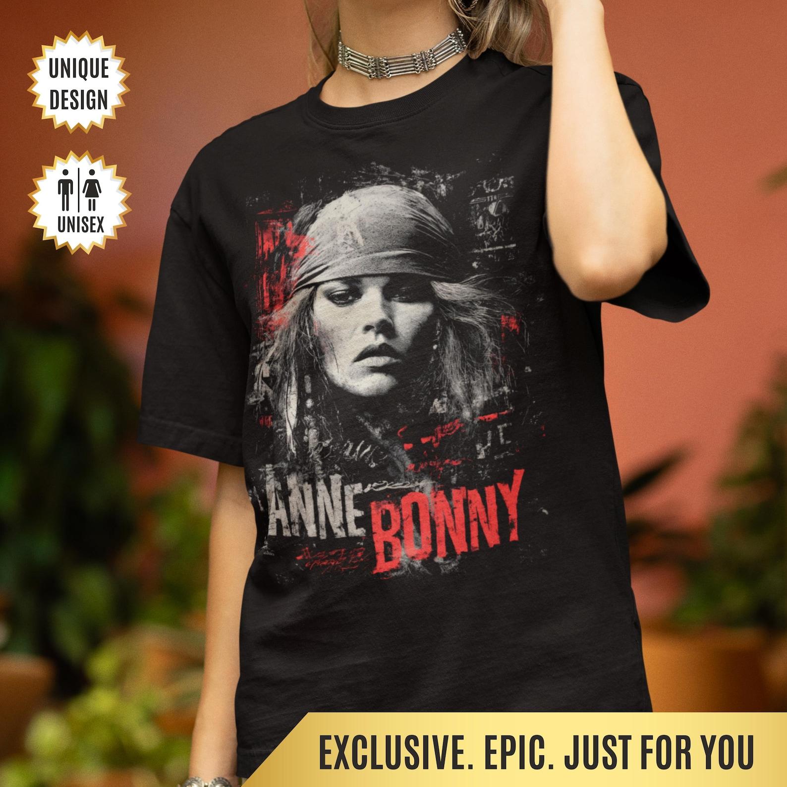 Anne Bonny Pirate T-Shirt Badass Female Outlaw Tee, Punk Grunge Design | Gift for Fierce Women, Rebel Souls & History Fans M