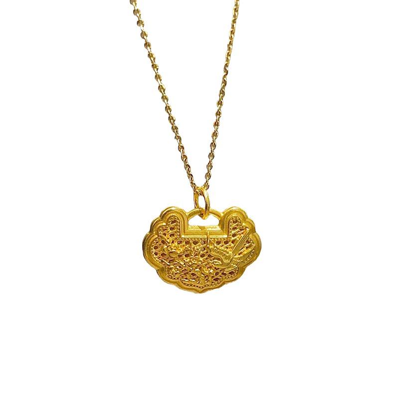 Double-Sided Intricate Filigree Necklace: Timeless Non-Fading Gold Pendant for Women