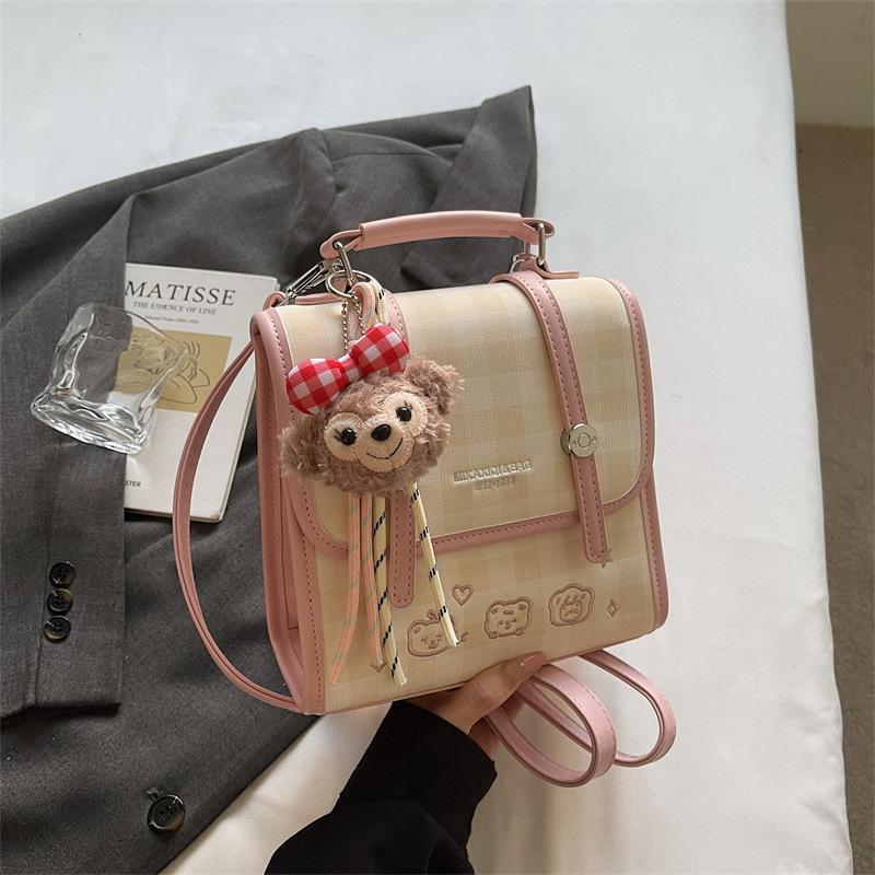 Schoolbag fashionable foreign style simple personality 1011 spring new bag fashion leisure trend backpacker niche backpack