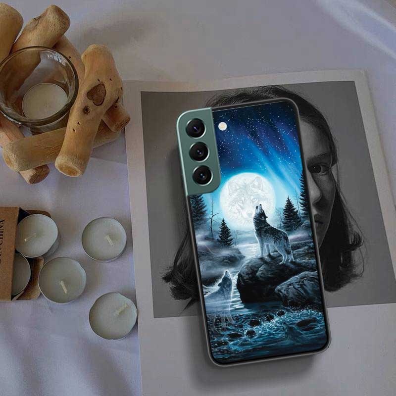 Snow White Blue Eyes Wolf Phone For Samsung Galaxy S20 FE S21 Plus S22 S23 S24 Ultra Case S10 S10E S9 S8 S7 Edge Cover Silicone