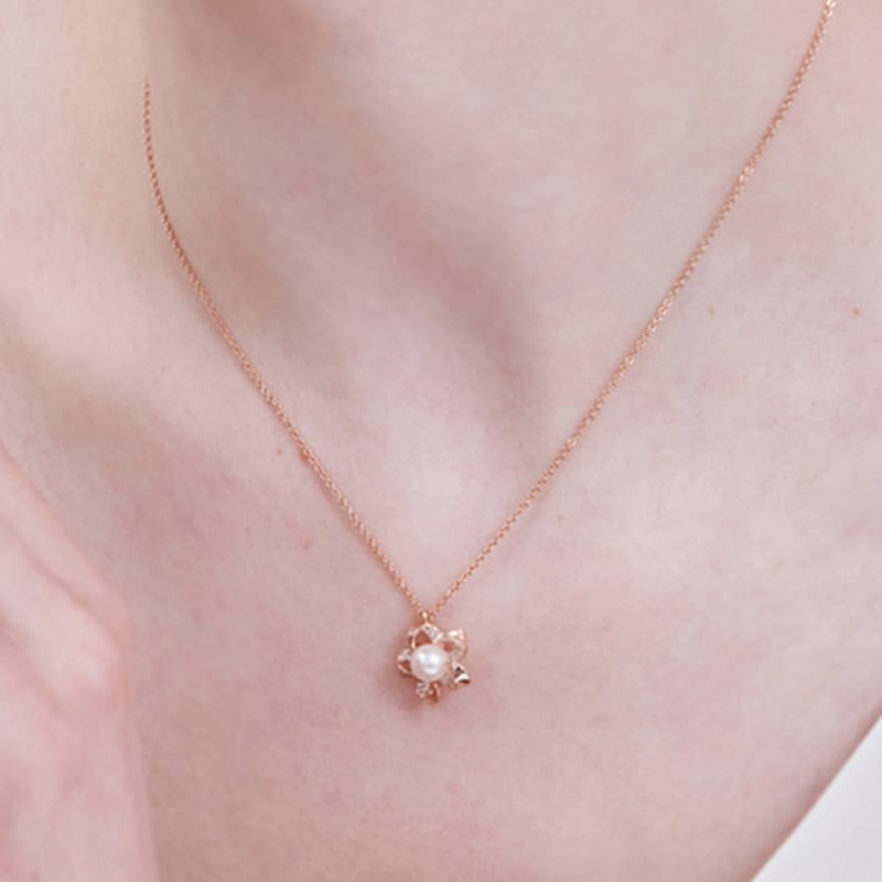 CRANNE Flower Bead Necklace C24NB120