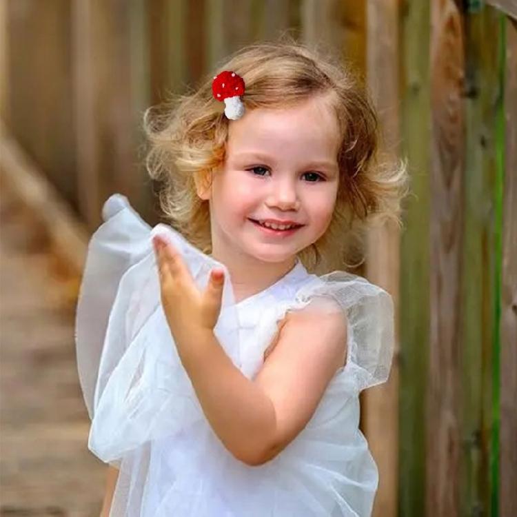 Crochet knitted Mushroom Hair Clips Sweet Cute Hair Barrettes Hairpin Decoration