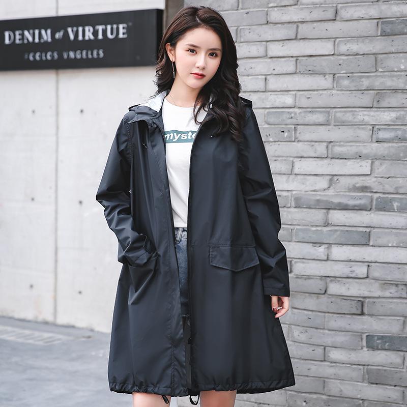 Japanese Style Lightweight Breathable Stormproof Raincoat Poncho for Export to Japan and Korea
