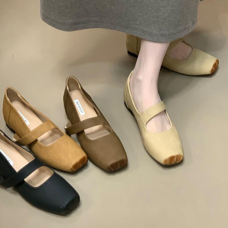 Inner heightening leather snow boots for women 2025 autumn and winter new northeast cotton shoes side zipper wool boots velvet short boots for women