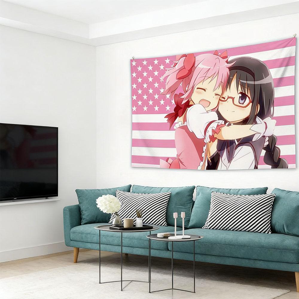 Arazzo Madoka & Homura che si abbracciano con bandiera USA, Stampa Poliestere da Appendere al Muro, Decorazione Kawaii Otaku per Camera da Letto e Soggiorno