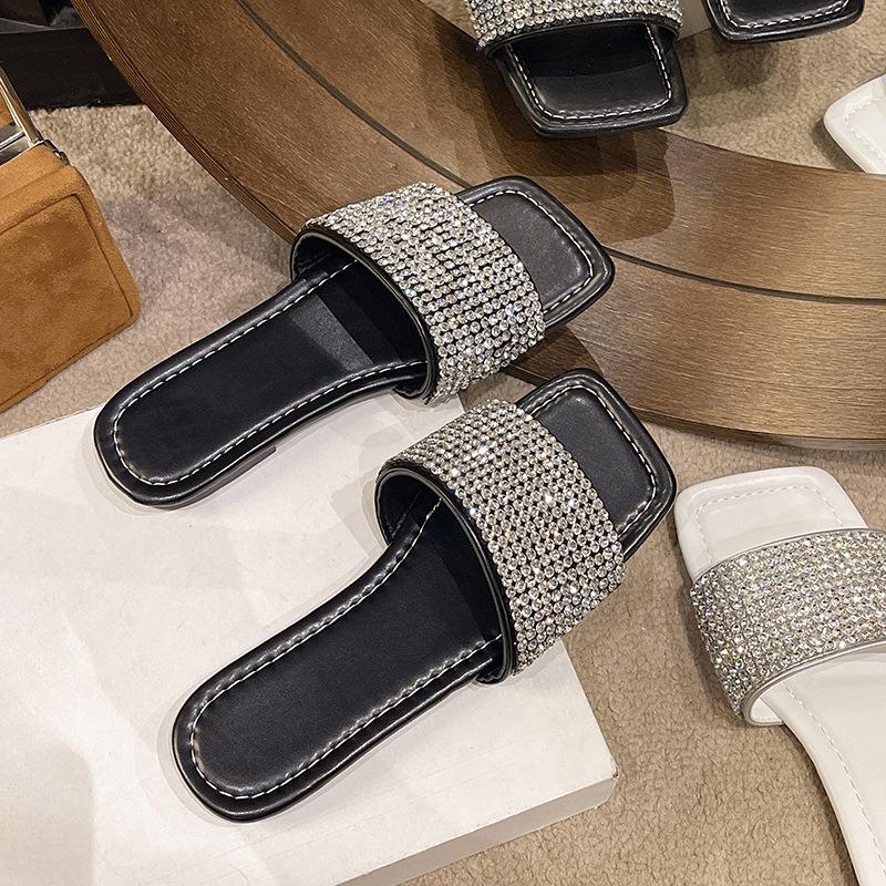 Large-sized Summer New Water Diamond Fashionable and Comfortable Flat One-line Korean Style Square Toe Casual Flip-flops 36-43