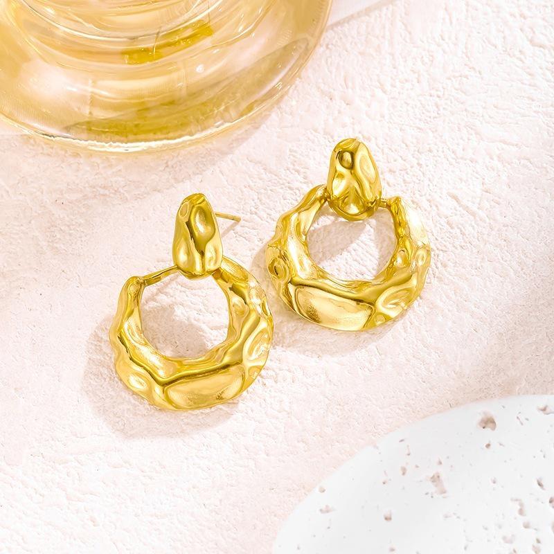 Fashionable Irregular Titanium Steel Stud Earrings: French-Inspired Cool Style for Women