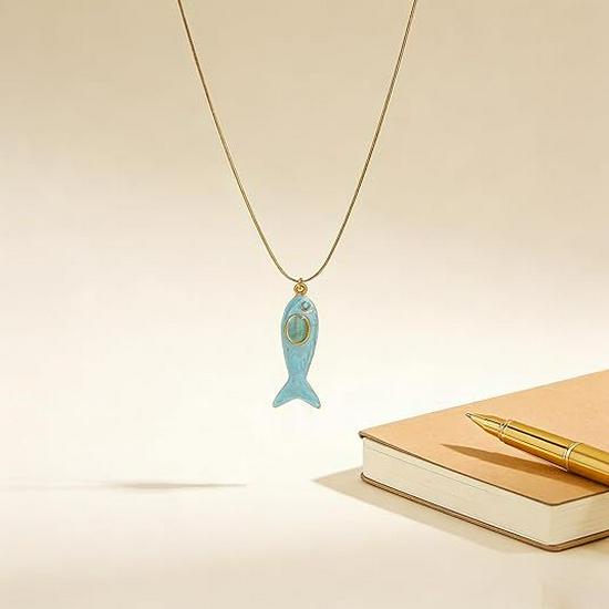 High-End Luxury Turquoise Pendant Clavicle Chain with Oil-Dripping Cat's Eye and Ocean Style Design for Women