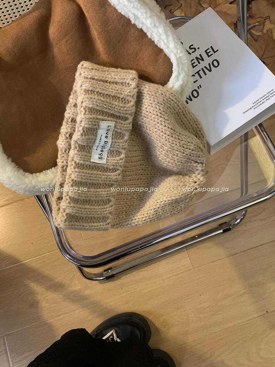 

Loose Stylish Fit Winter Beanie Soft Cotton Yarn For Large Heads Warm Cozy And