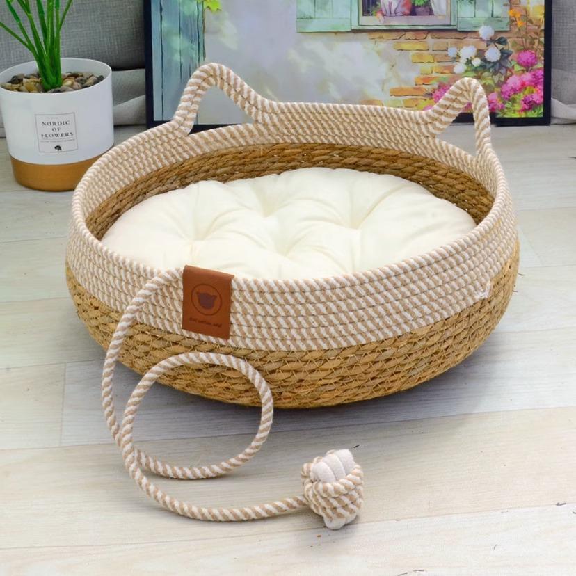 Newcomer Discount: Rattan Cat Bed & Scratching Board – All-Season Woven Mat