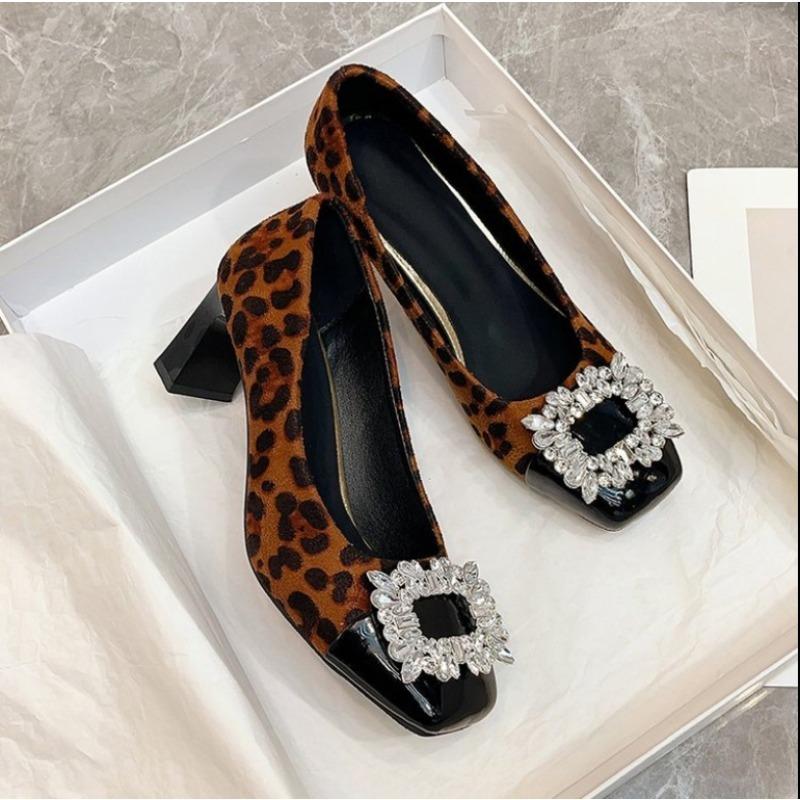 Fashion 2025 Casual Heels Square Toe Sexy Pump Chunky Sandals Basketball Platform Burgundy Straps Latest Retro