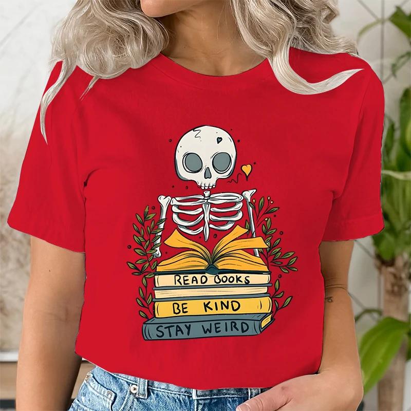 Read Books De Kind Stay Weird Tshirts Women Retro Skull Skeleton Tshirt Short Sleeve Oneck Shirt Bookworm Book Lover T Shirt