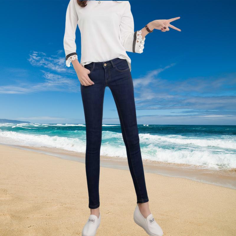 

Women s Ultra-Low-Rise Skinny Pencil Jeans - Elastic, Trendy, Versatile Nine-Point Denim Crop Pants 26 (40-45 kg) темно-синього кольору