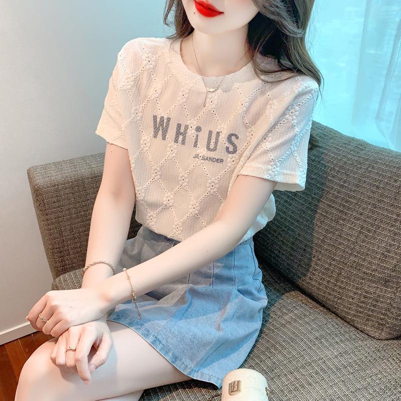 

Women s Chic Embroidered Summer T-Shirt 2024 - Stylish Short Sleeve Top L рожевий