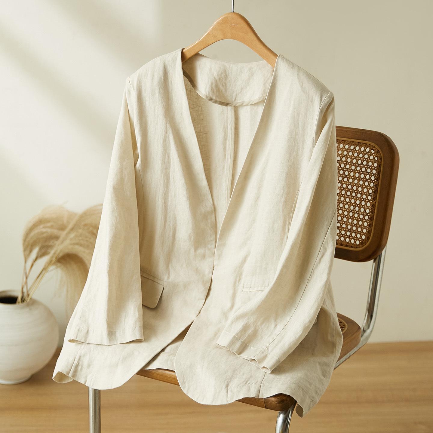 

Autumn 2025 Bieyang Women s Retro V-Neck Linen Suit Jacket - Loose, No-Button Top природний/Лляний