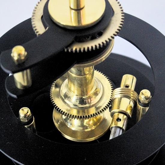 45,72 cm Orrery Einzigartiges und luxuriöses Tellurion Vollständig funktionsfähiges Orrery in Schwarz-Gold-Ausführung, Perfektes Einweihungsgeschenk und Geschenk für den Ehemann