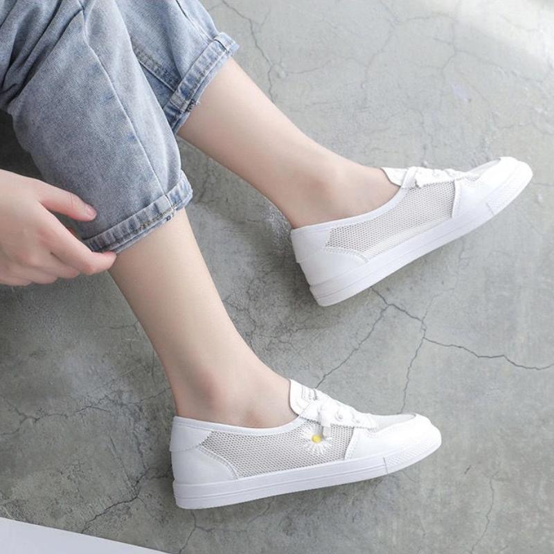 Women Spring Summer Flats Sneakers Mesh Breathable Lace Up Tennis Casual Light Hollow Femininos White Comfort Shoes