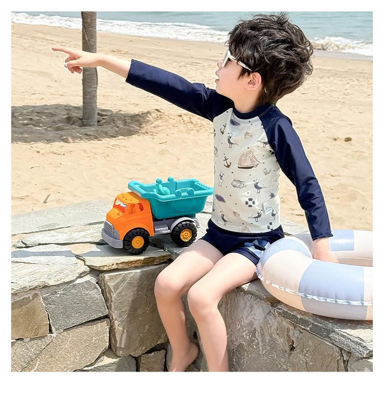 2025 New Boys' Cute Quick-Dry Ocean-Themed Split Swimsuit Beachwear