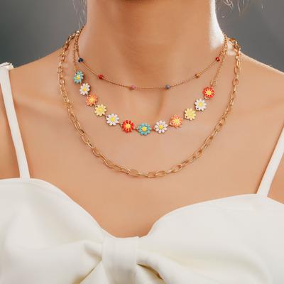 Retro Minimalist Ethnic Style Colorful Daisy Necklace, Trendy Hip-hop Metal Necklace for Women, The Best Gift for Friends