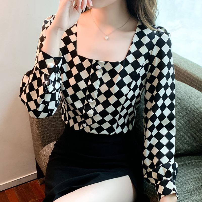 Temperament Square Neck Long Sleeve Retro Casual Shirt Women Fashion Tops Button Up Elegant Loose Blouse for Women Simple Slim Fit Shirts Woman 26350