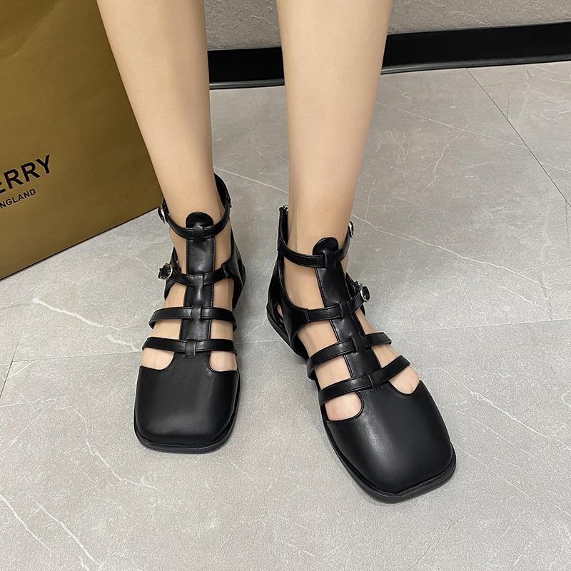 Women's Flat Shoes New Fashion Square Bun Hollowed Out Breathable Low Heel Back Zipper Roman Sandals