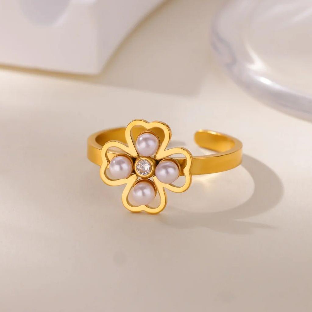 Dainty Four Leaf Clover Butterfly Stainless Steel Rings Gold Color Anti Fading Ring for Women Jewelry Wedding Accessories Gifts