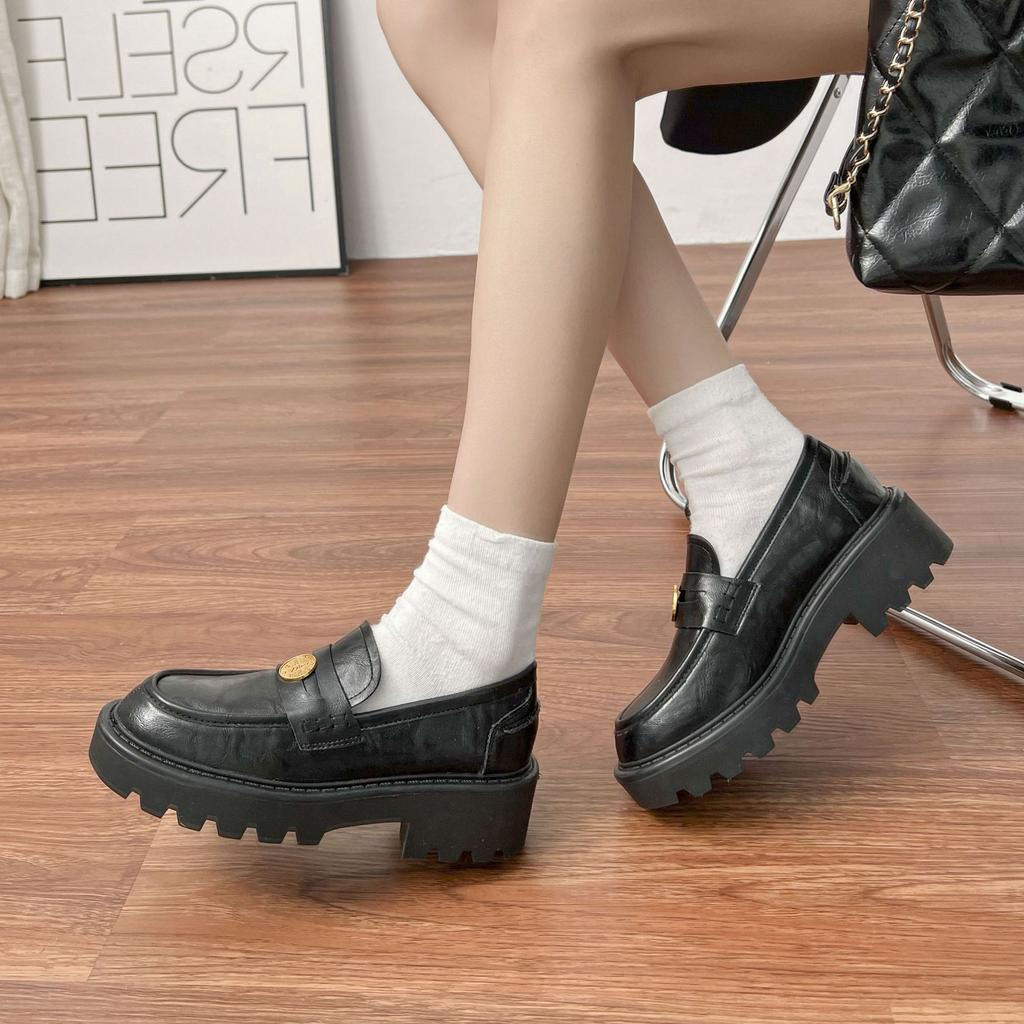 Grape Mother Spring New Thick-soled Small Leather Shoes Women's College Style Small Gold Coin Loafers Women's 2025 New Women's Shoes