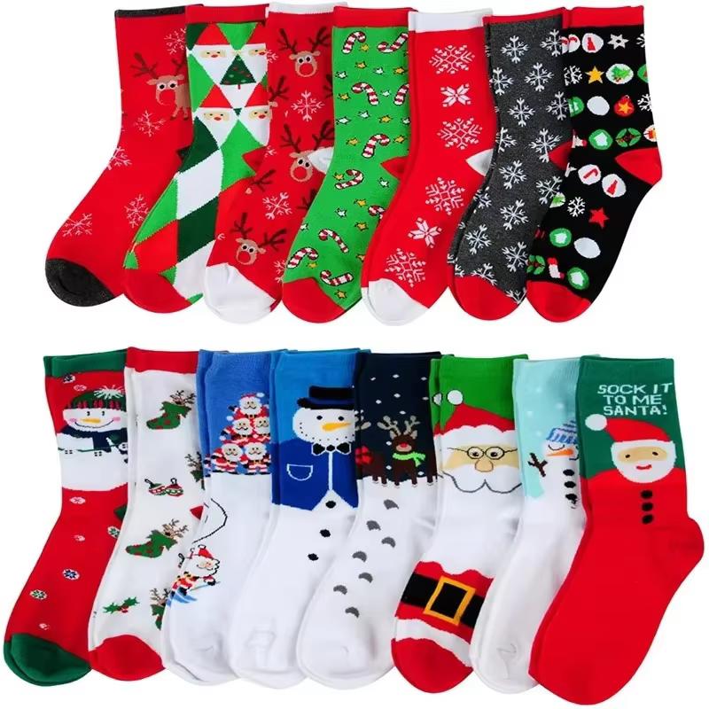 4 Pairs Men Women Christmas Printed Socks Cartoon Snowman Gingerbread Man Reindeer Santa Claus Suitable All Seasons Casual Socks