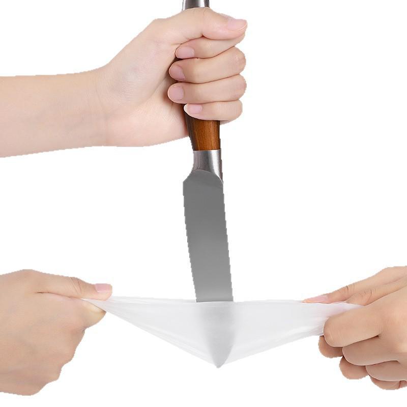 Thickened Transparent PVC Disposable Gloves for Kitchen & Salon Use - Food Grade & Durable