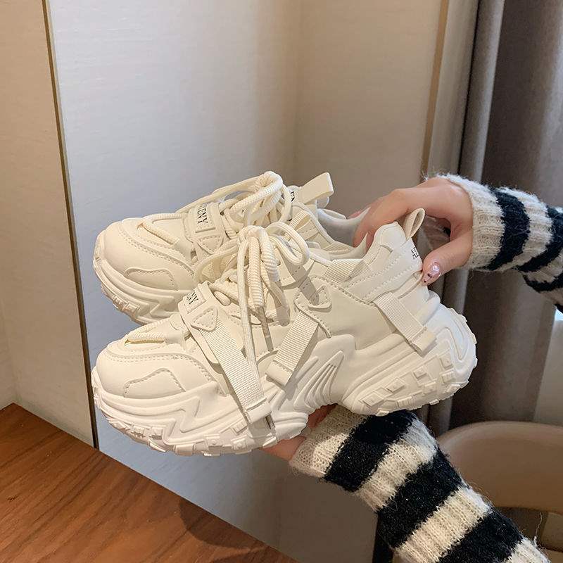 

New dad shoes women 2025 winter Internet celebrity sports shoes white niche heightening ins tide shoes spring and autumn foreign style 40