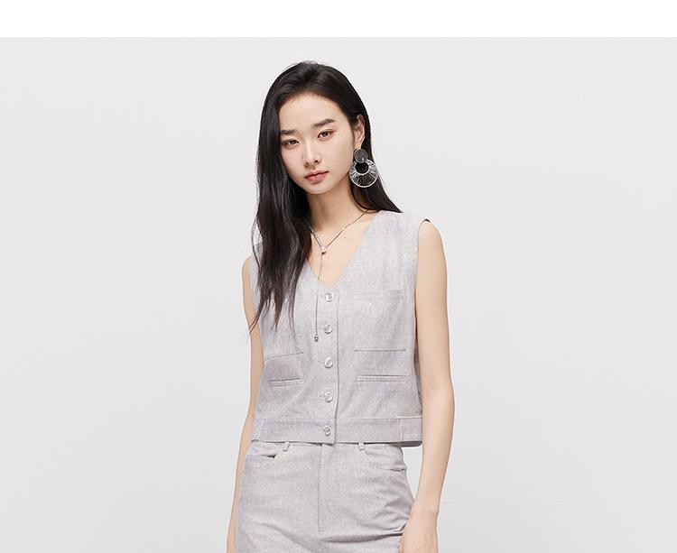 V-neck short commuting suit vest for women in 2026 summer, with a high-end feel. Thin and versatile jacket for wearing outside