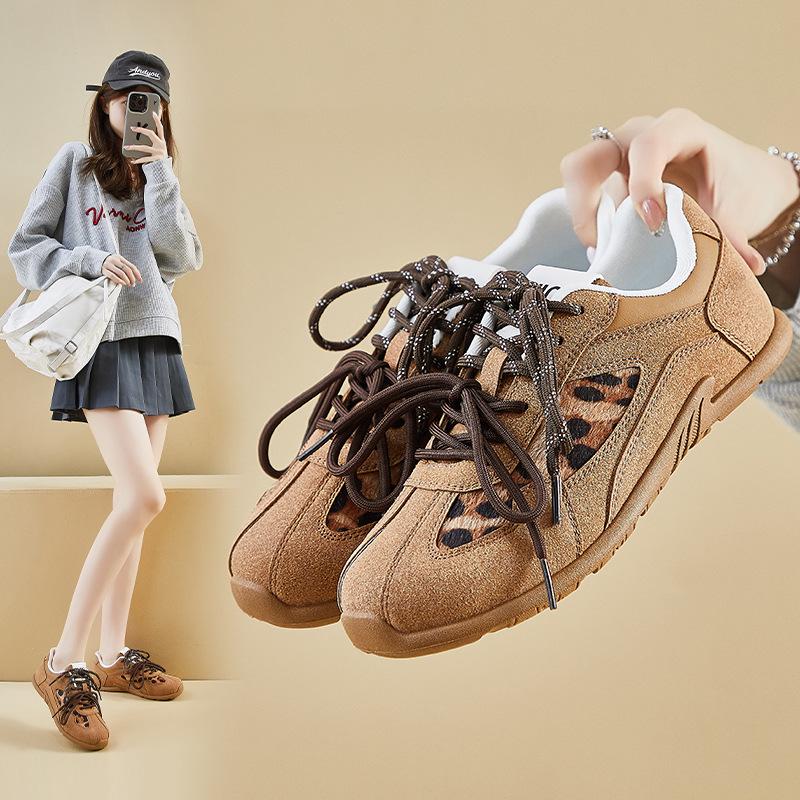 Women Round Toe Leopard Print Flat Lace-up German Training Lace Up Casual Sport Shoes Outdoor Running Vulcanized Shoe