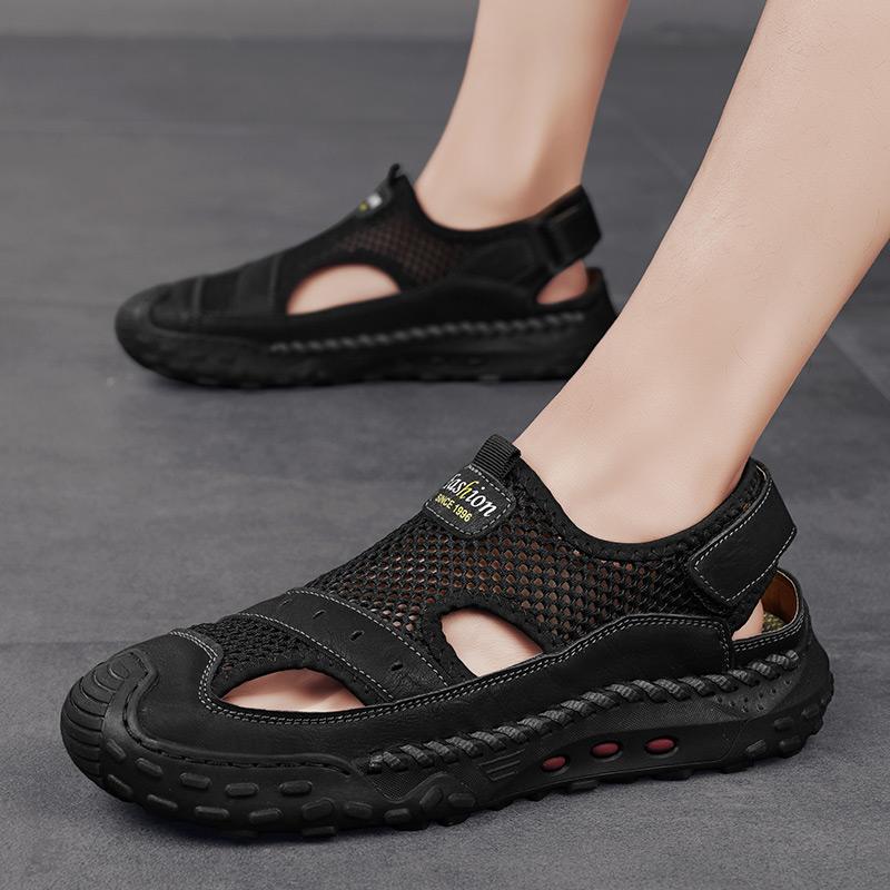 Fashion New Men Water Trekking Loafers Summer Male Comfortable Flats Classic Roman Sandals Outdoor Sneaker Beach Business Casual Shoes