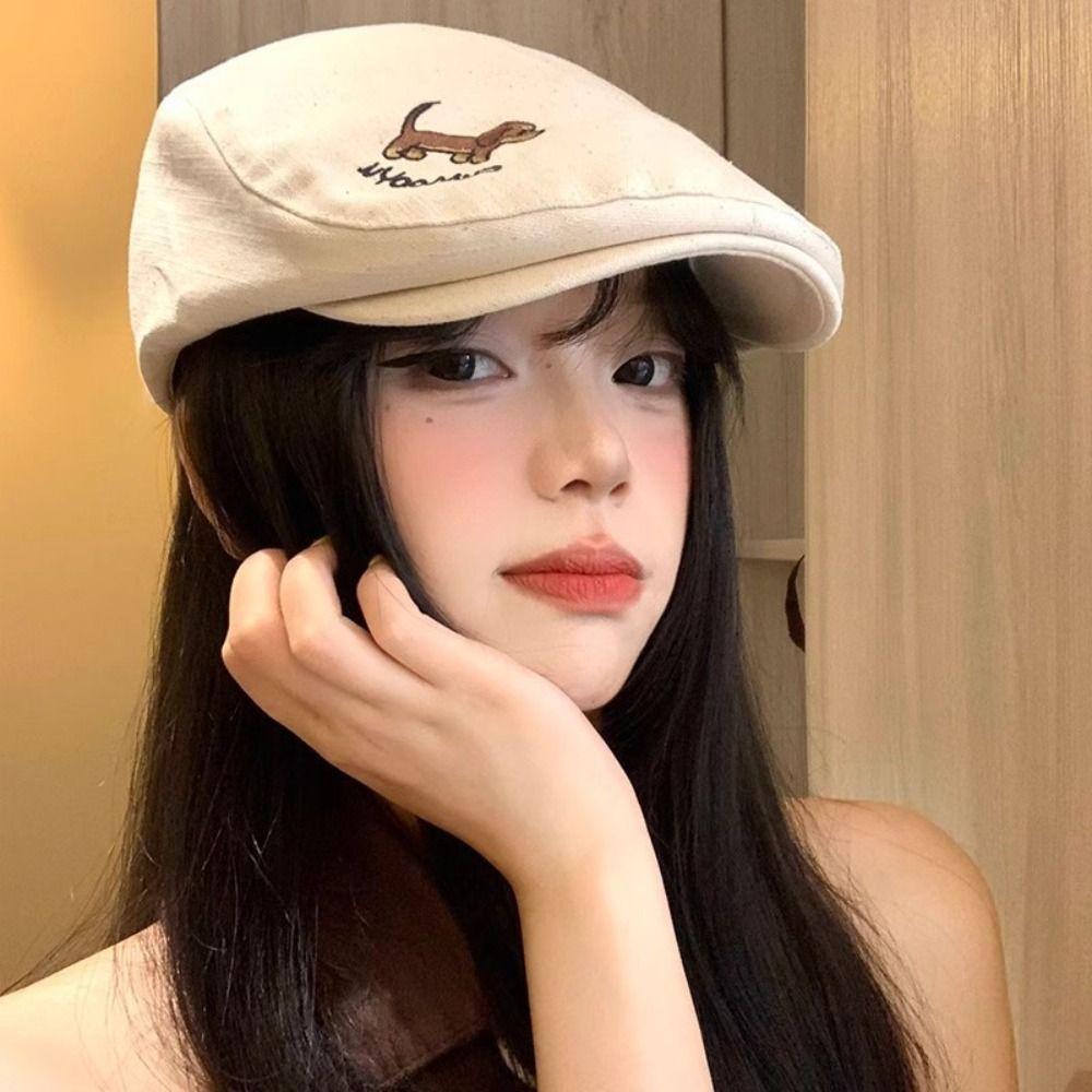 Japanese Style Cartoon Forward Hat Short Brim Painter Hat Puppy Embroidery Berets Cap Outdoor