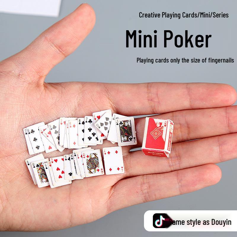 Cărți de Joc Noutate Mărime Unghie Mini - Stil Douyin