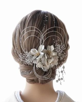 [Lomeri] Artificial Flower Hair Ornament for Coming-of-Age Ceremony, Graduation Ceremony, Furisode Kimono, Wedding, and Traditional Japanese Attire