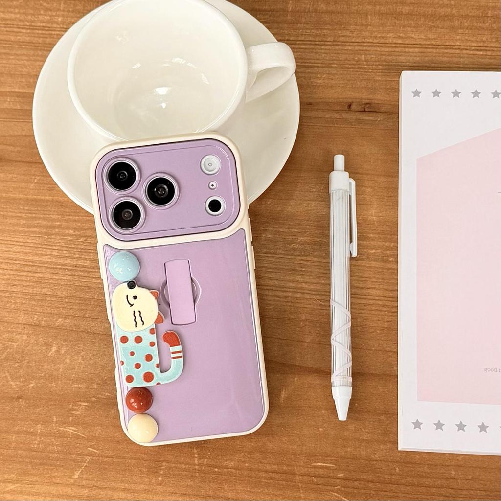 Handmade Animal Bead iPhone16/15Pro/17ProMax Case with Invisible Ring Holder & Anti-fall Protection
