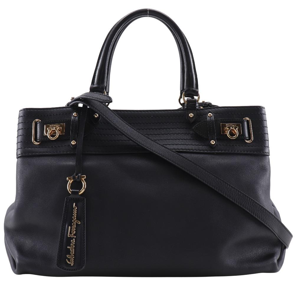 Salvatore Ferragamo Gancini Tote Bag AB-21C464 2WAYSkulderveske svart Kalveskinn Kvinner Brukt