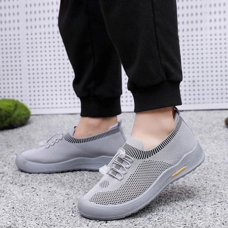 Fashion Outdoor Men's Casual Sneakers Black Running Low Price Cheap Liquidation Stylish Without Leather Korean Simple Male Sports Shoes